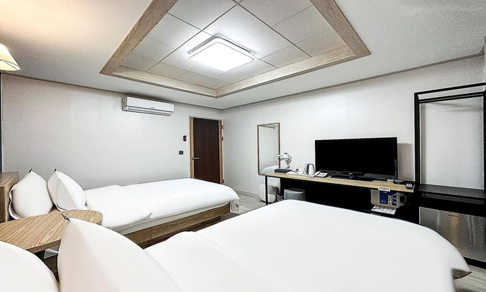 Gumi Time Hotel エクステリア 写真