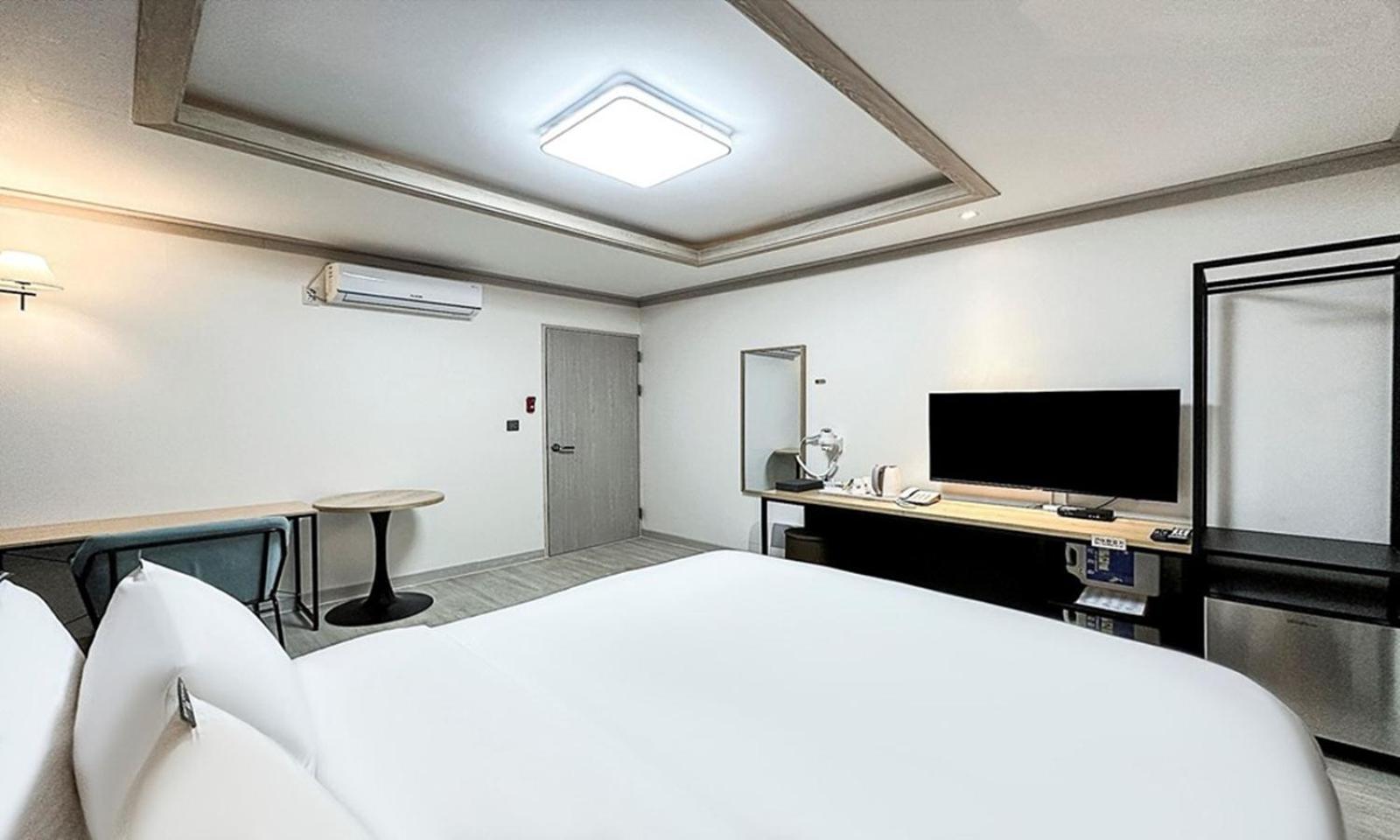 Gumi Time Hotel エクステリア 写真
